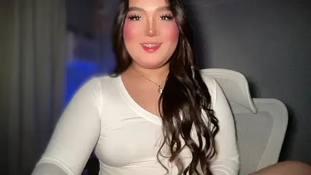 MissCataleyaxxx online show from April 23, 2026, 9:28 pm