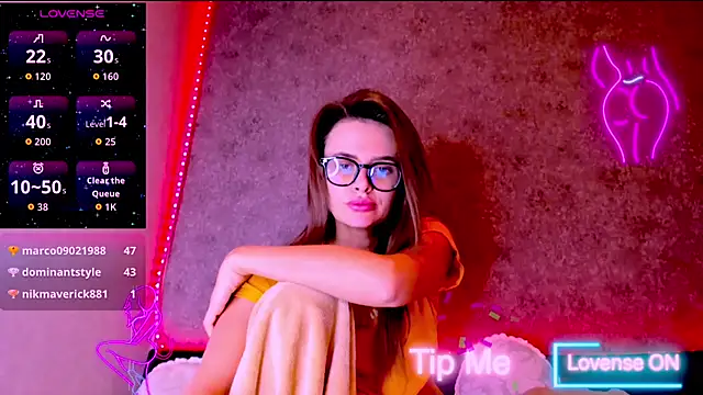 madina taher online show from February 2, 2026, 12:04 pm