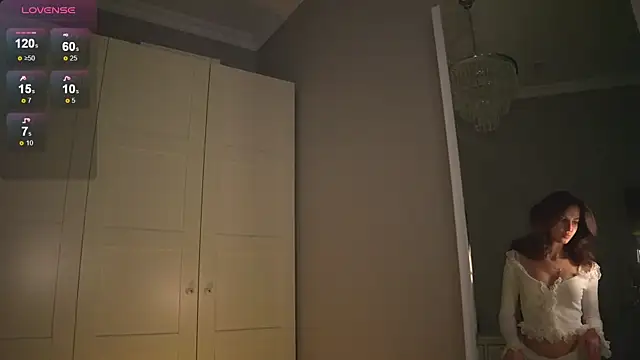 -JuicyMolly- online show from February 27, 2026, 3:01 pm