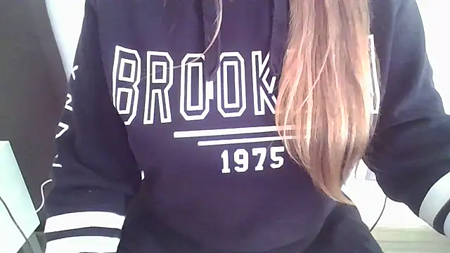 Sexymiss26 online show from January 4, 2025, 2:56 pm