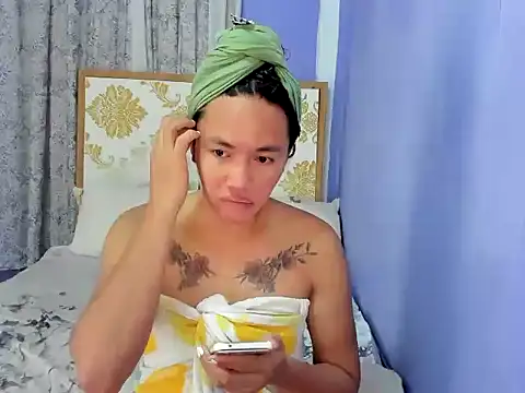 lady kim boner online show from November 1, 2025, 5:31 am