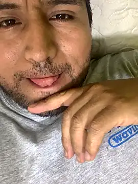 Snapshot of Emepe69 chatting on November 6, 2025, 4:24 am Emepe69 online show from November 6, 2025, 4:24 am