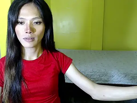 Snapshot of xx_goddessofallgodess_xx chatting on December 18, 2024, 1:34 pm xx goddessofallgodess xx online show from December 18, 2024, 1:34 pm