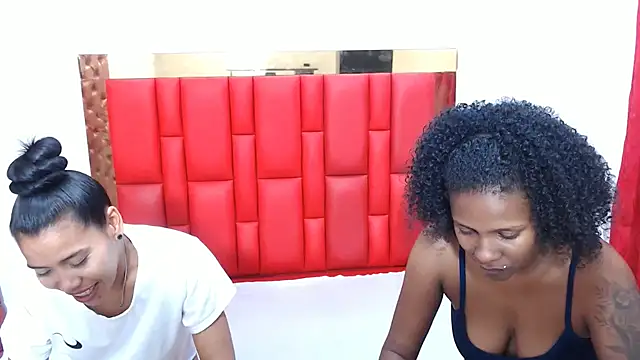 lizeth keilyn online show from September 27, 2025, 2:33 pm