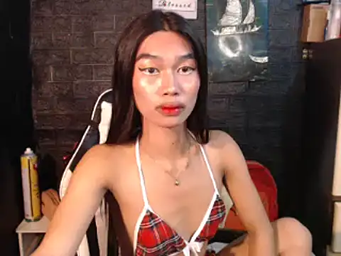 ToKeNa online show from March 6, 2025, 3:02 pm