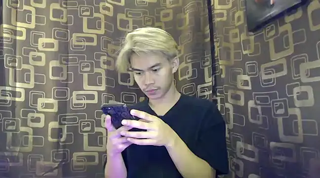 Snapshot of asianpatt69 chatting on December 14, 2024, 6:30 pm asianpatt69 online show from December 14, 2024, 6:30 pm