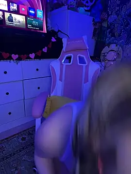 Cutiepiespanks online show from February 26, 2025, 5:53 am