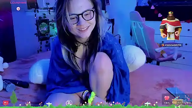Cutiepiespanks online show from March 3, 2025, 1:09 pm