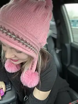 Snapshot of Cutiepiespanks chatting on February 25, 2026, 4:38 pm Cutiepiespanks online show from February 25, 2026, 4:38 pm