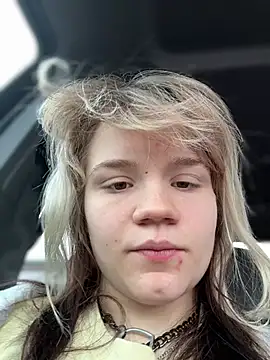 Snapshot of Cutiepiespanks chatting on March 6, 2026, 7:54 pm Cutiepiespanks online show from March 6, 2026, 7:54 pm