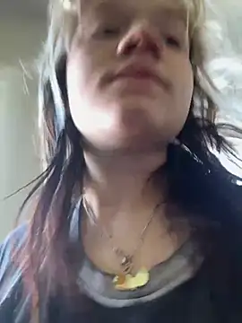 Snapshot of Cutiepiespanks chatting on March 29, 2026, 5:46 pm Cutiepiespanks online show from March 29, 2026, 5:46 pm