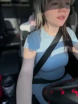 Snapshot of Cutiepiespanks chatting on April 14, 2026, 9:54 pm Cutiepiespanks online show from April 14, 2026, 9:54 pm