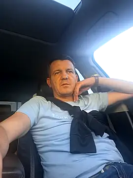 Snapshot of Hakocity2200 chatting on November 1, 2025, 1:35 pm Hakocity2200 online show from November 1, 2025, 1:35 pm