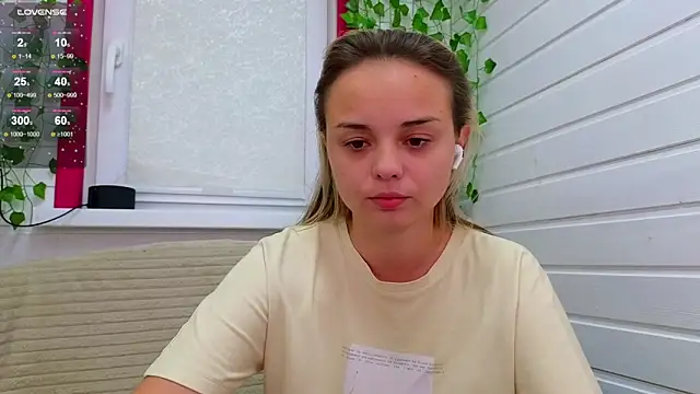 Misss Vikk online show from October 17, 2025, 7:00 am