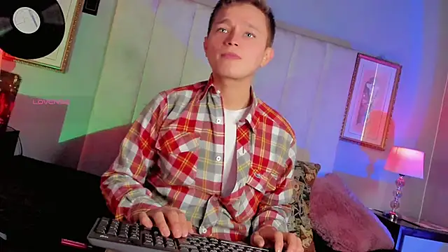 Tim wolf online show from October 12, 2025, 4:17 pm