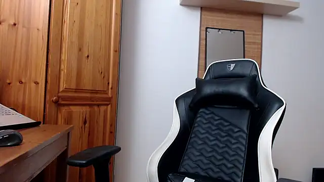 Lisakisss online show from January 23, 2025, 6:45 pm