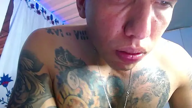 Snapshot of Adam_Hudsond chatting on February 10, 2026, 4:22 pm Adam Hudsond online show from February 10, 2026, 4:22 pm