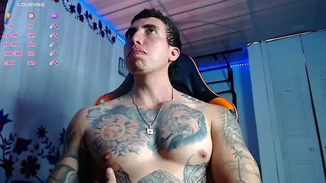 Snapshot of Adam_Hudsond chatting on March 10, 2026, 1:49 pm Adam Hudsond online show from March 10, 2026, 1:49 pm