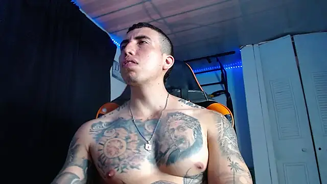 Snapshot of Adam_Hudsond chatting on March 18, 2026, 12:52 pm Adam Hudsond online show from March 18, 2026, 12:52 pm