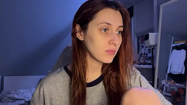 Uniarten online show from November 22, 2025, 6:07 pm