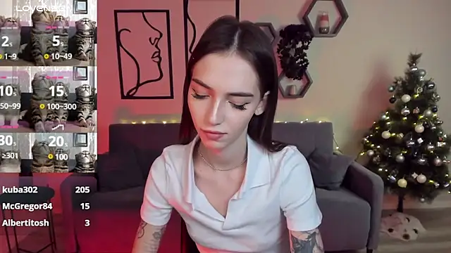 SophieCatty online show from December 10, 2024, 2:27 am