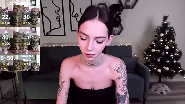 SophieCatty online show from December 11, 2024, 11:21 pm