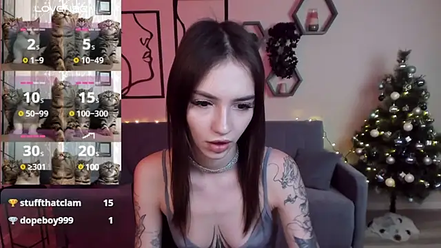 SophieCatty online show from December 17, 2024, 2:55 am