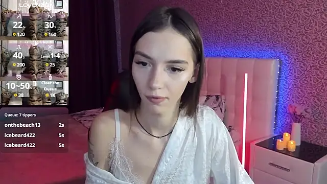 SophieCatty online show from January 27, 2025, 9:02 am