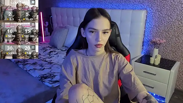 SophieCatty online show from February 11, 2025, 7:12 am