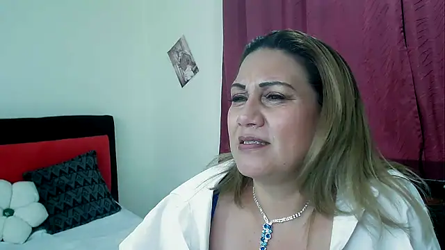 yayita mature online show from January 27, 2025, 7:35 pm