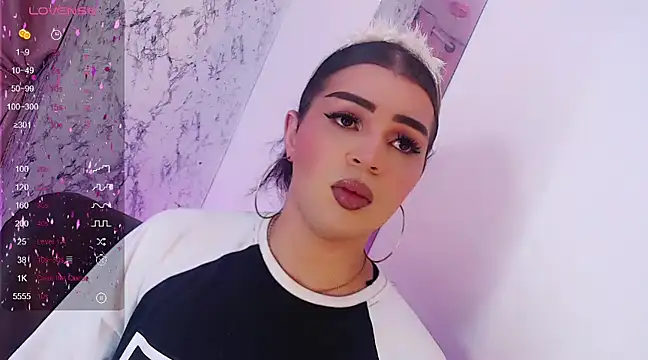 Snapshot of Alexandra_Hornny chatting on March 2, 2025, 10:14 am Alexandra Hornny online show from March 2, 2025, 10:14 am