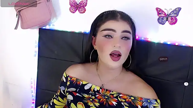 Snapshot of Alexandra_Hornny chatting on September 13, 2025, 11:04 pm Alexandra Hornny online show from September 13, 2025, 11:04 pm