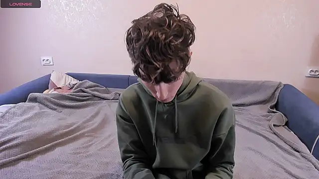 James Mills online show from February 26, 2025, 8:33 pm