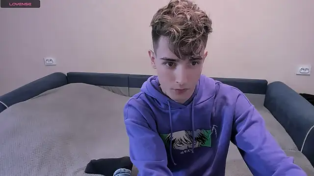 James Mills online show from March 13, 2025, 6:01 pm