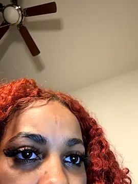 Snapshot of Cloutchasercrystall chatting on October 7, 2025, 3:04 am Cloutchasercrystall online show from October 7, 2025, 3:04 am