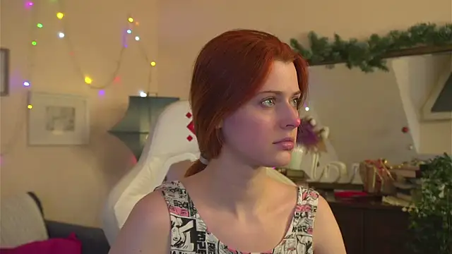 doll lesli online show from December 28, 2024, 2:53 pm