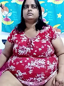 Snapshot of SusanaEshwar chatting on February 21, 2026, 9:16 pm SusanaEshwar online show from February 21, 2026, 9:16 pm