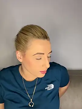 Strongqueen online show from January 23, 2025, 4:04 pm