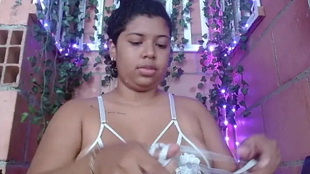 belindathompson online show from January 31, 2025, 8:01 pm