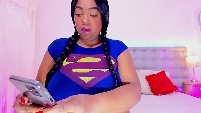 laqquishax online show from January 13, 2025, 3:04 pm