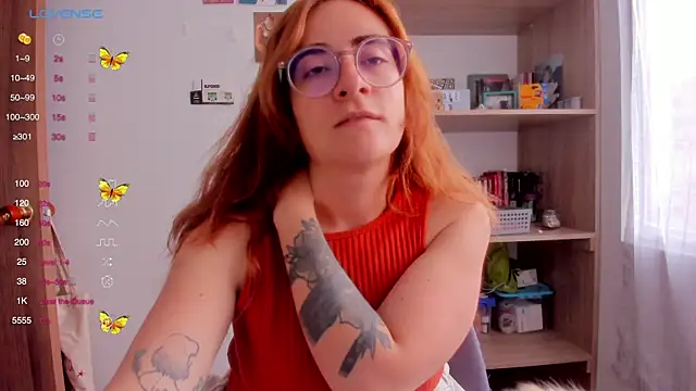 Snapshot of linda_giggle chatting on February 13, 2025, 2:20 pm linda giggle online show from February 13, 2025, 2:20 pm