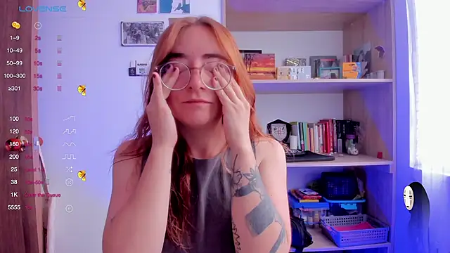 Snapshot of linda_giggle chatting on February 25, 2025, 1:50 pm linda giggle online show from February 25, 2025, 1:50 pm