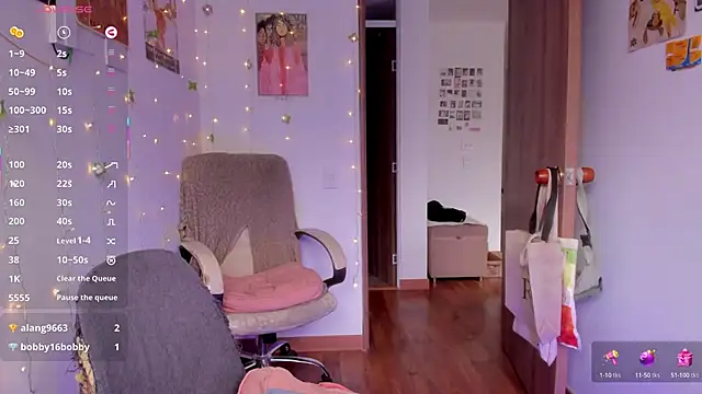 Snapshot of linda_giggle chatting on September 24, 2025, 2:09 pm linda giggle online show from September 24, 2025, 2:09 pm