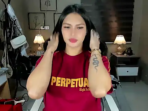 EternityBanks online show from November 13, 2025, 7:13 pm