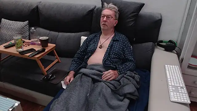 Nudelschwanz online show from March 4, 2025, 10:46 am