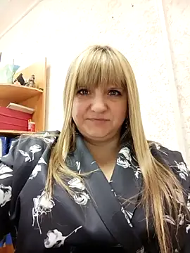 Snapshot of Office_Albertina chatting on March 5, 2026, 10:06 pm Office Albertina online show from March 5, 2026, 10:06 pm