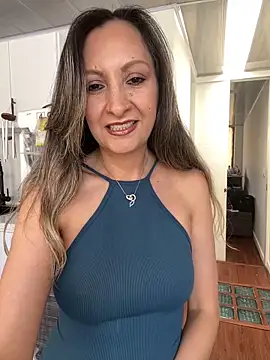 Snapshot of antonnella_2 chatting on May 14, 2026, 4:58 pm antonnella 2 online show from May 14, 2026, 4:58 pm