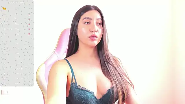 alice-love1 online show from December 24, 2024, 7:11 pm