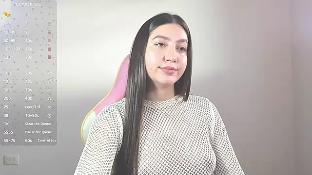 alice-love1 online show from January 9, 2025, 9:47 pm