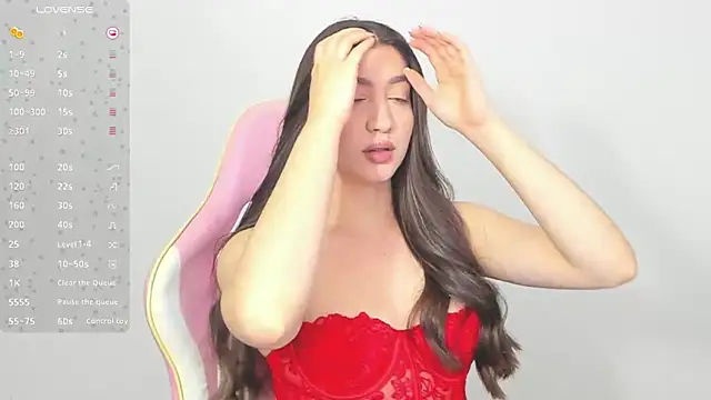 alice-love1 online show from February 14, 2025, 11:09 pm